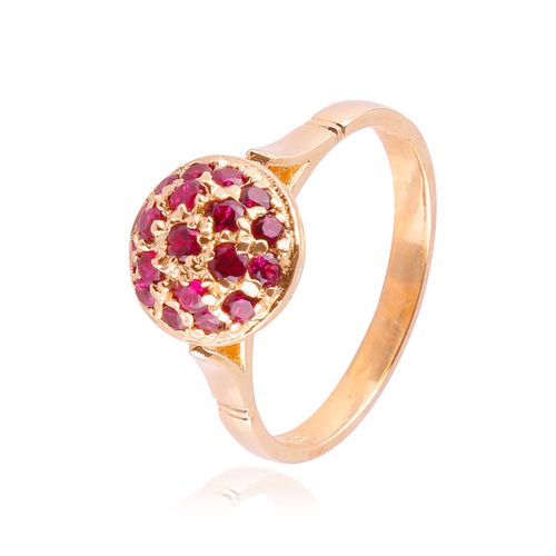 Anillo De Oro 18K Frutilla Con Piedras clicnea